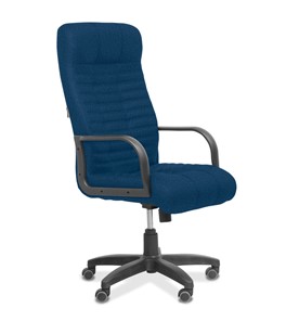 Офисное кресло для руководителя Атлант, ткань Bahama / синяя в Махачкале