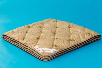 Одеяло всесезонное двуспальное Караван в Махачкале